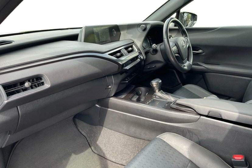 Lexus UX 300E 150Kw 54.3 Kwh E-cvt Premium-pluspk-18al Black #2