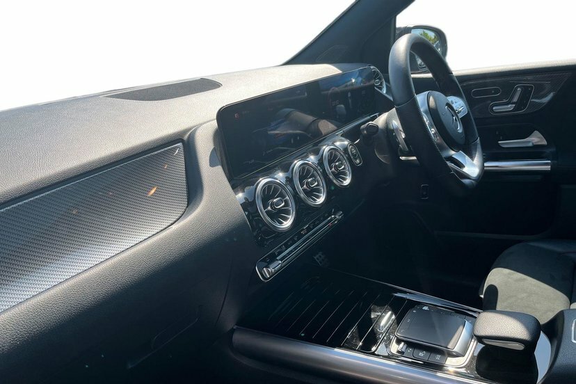 Mercedes-Benz B Class B180 Amg Line Premium Black #9