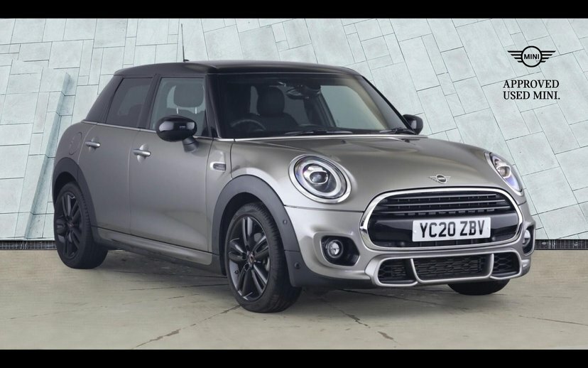 Mini Hatch 5-Door Hatch Cooper Sport Silver