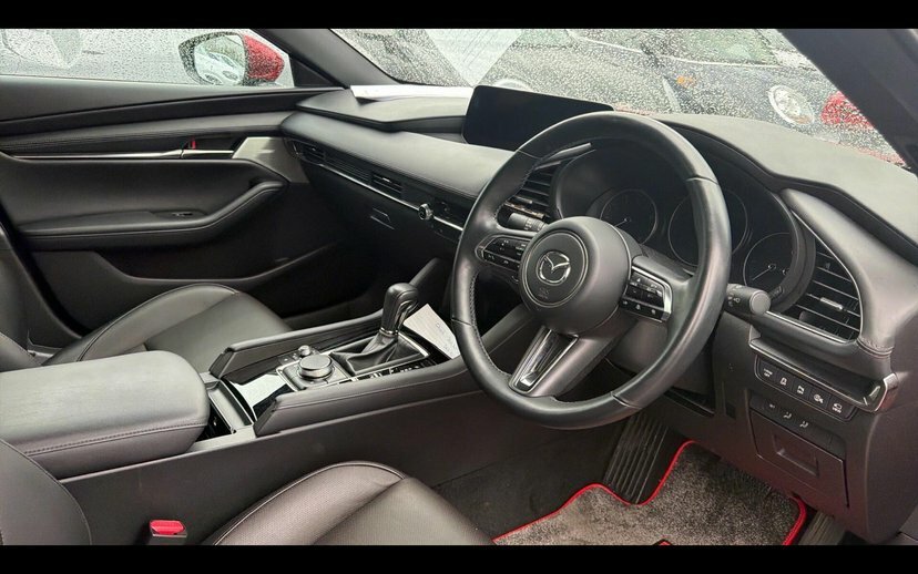 Mazda 3 2.0 E-skyactiv-g Mhev Takumi Hatchback Red #6