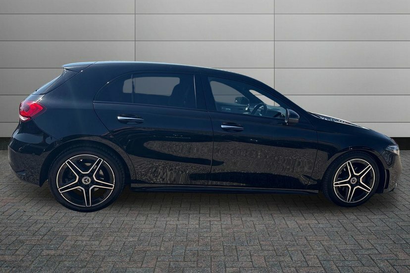 Mercedes-Benz A Class A200 Amg Line Premium KN23ZHE Black #3