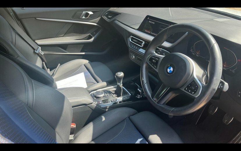 BMW 1 Series 118I M Sport White #6