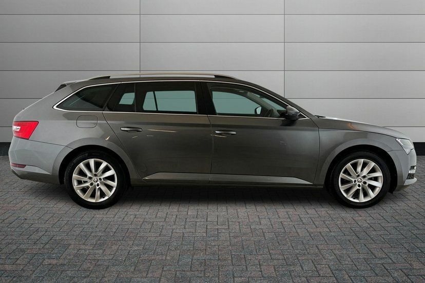 Skoda Superb Superb Estate Se Technology 1.5 Tsi 150 Ps Dsg Grey #4