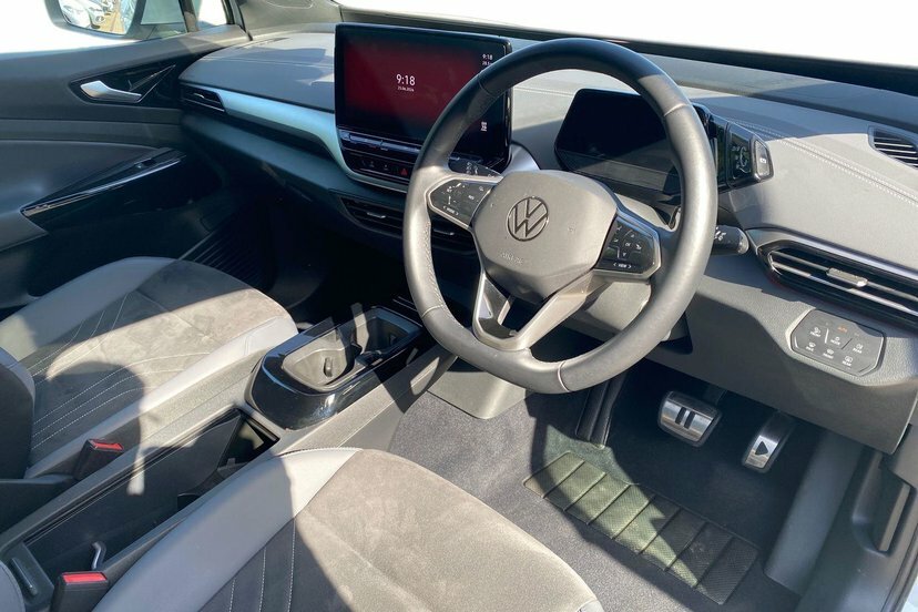 Volkswagen ID.5 Pro Performance 77Kwh Style Suv White #6