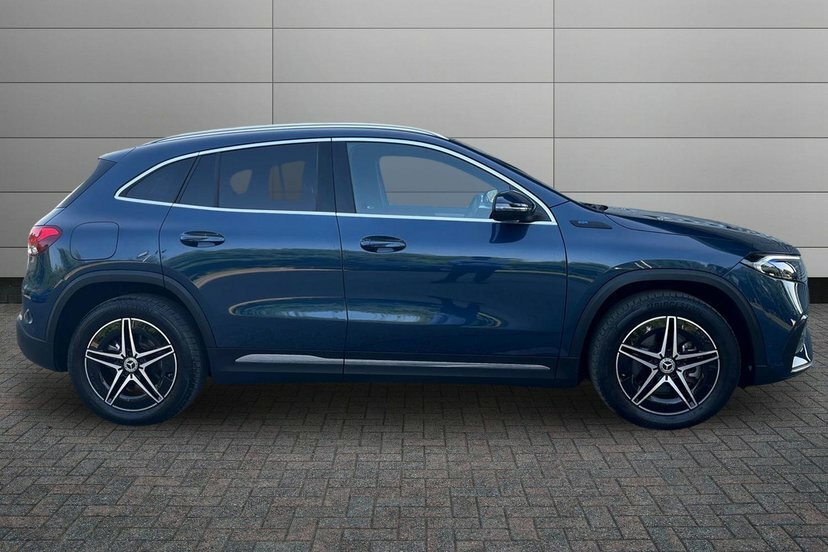 Mercedes-Benz EQA Eqa 300 66.5Kwh Amg Line 4Matic Blue #3
