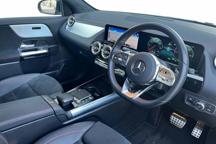 Mercedes-Benz EQA Eqa 300 66.5Kwh Amg Line 4Matic Blue #5