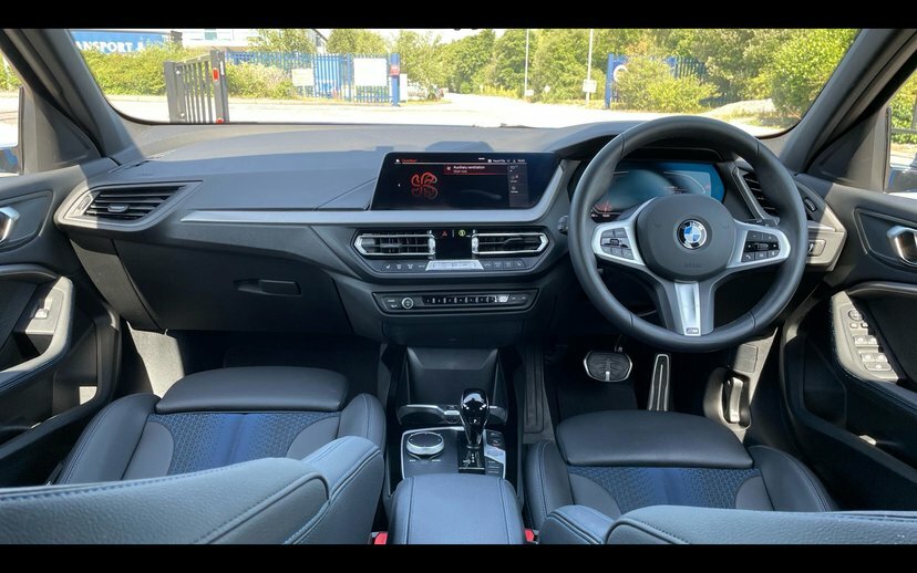 BMW 1 Series 118I M Sport Blue #4