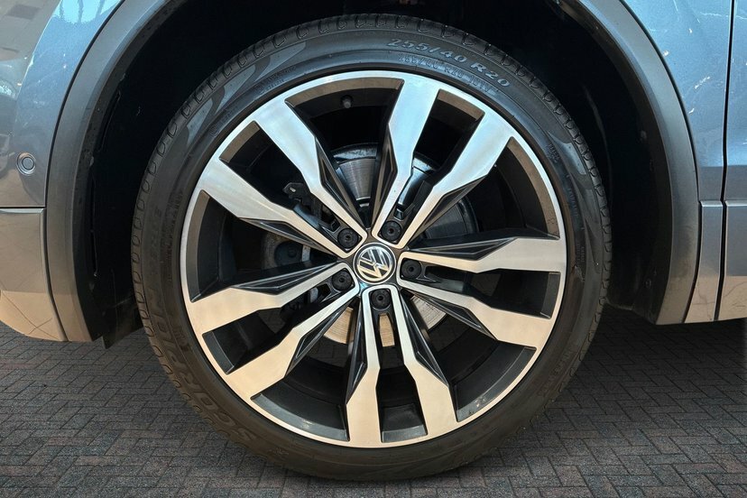 Volkswagen Tiguan Allspace 1.5 Tsi Evo R-line Tech Suv Dsg 150 Ps Grey #5