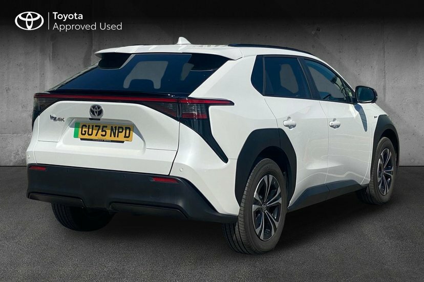 Toyota bZ4X 71.4Kwh Motion Suv 11Kw Obc 2 White #2