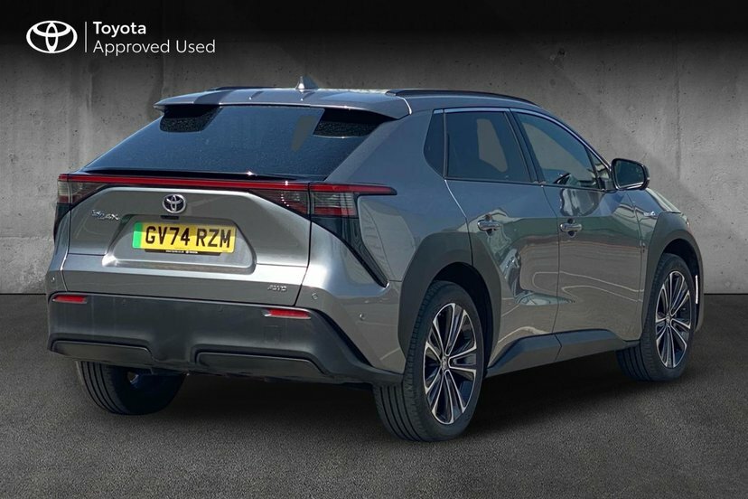 Toyota bZ4X 71.4Kwh Vision Suv Awd 11Kw Obc Silver #2