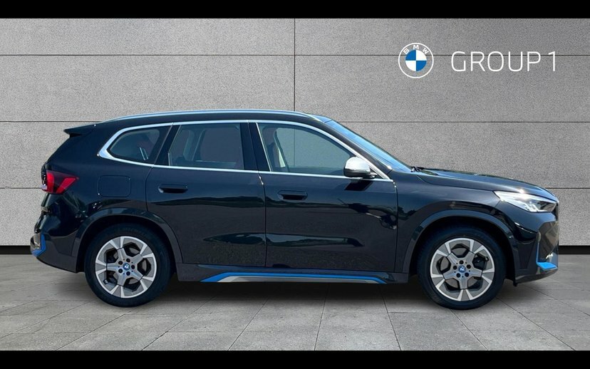 BMW iX1 Ix1 Xdrive30 Xline Black #3