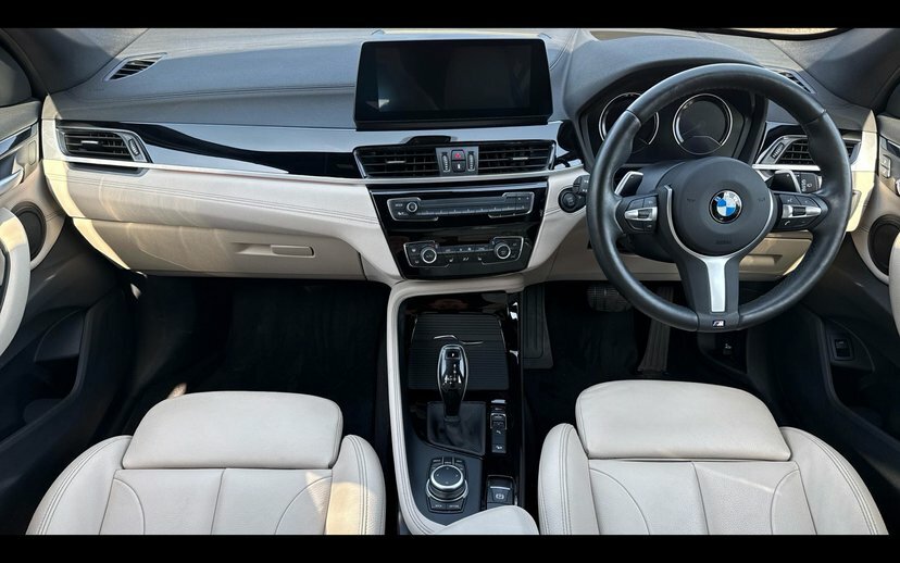 BMW X1 X1 Xdrive20i M Sport OV69YVZ Grey #4