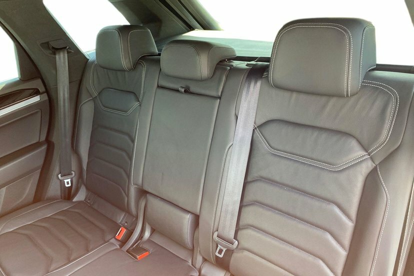 Volkswagen Touareg 3L R-line Tech White #11