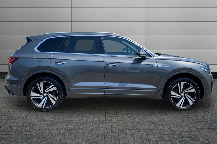 Volkswagen Touareg 3L R-line Tech White #4