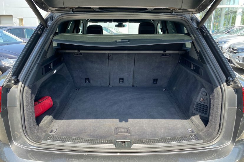 Volkswagen Touareg 3L R-line Tech White #12