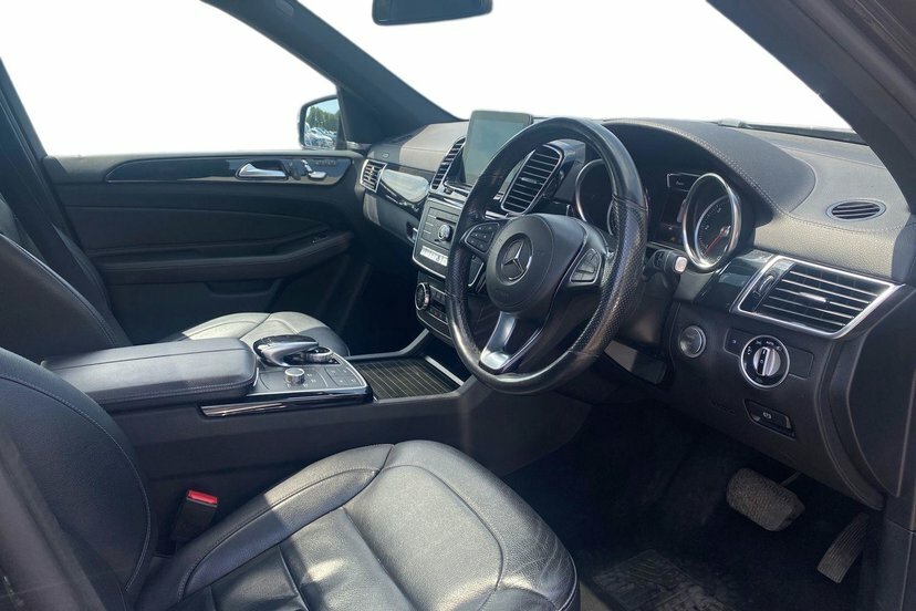 Mercedes-Benz GLS Class 3.0 Gls350d V6 Amg Line Suv G-tronic 4M Black #5