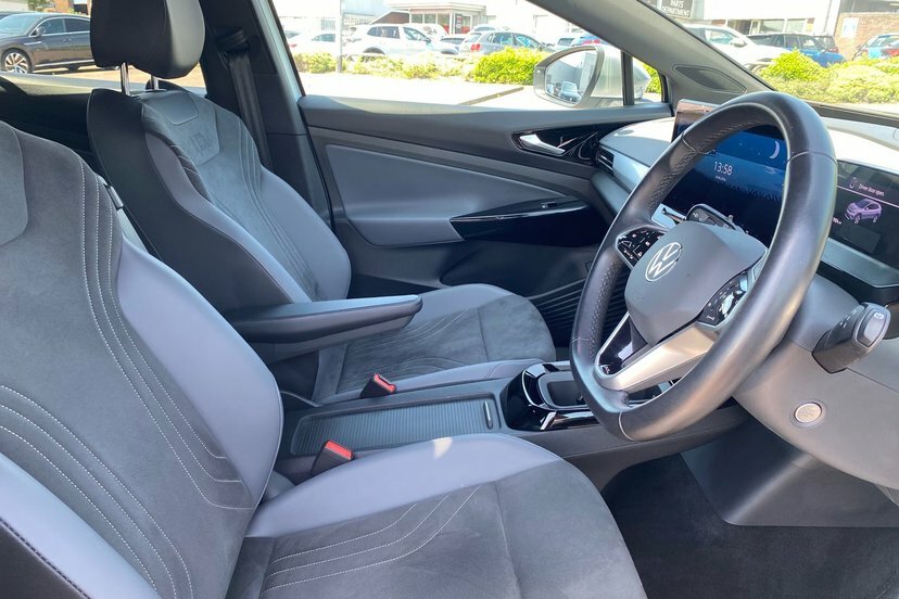Volkswagen ID.4 210Kw Match Pro 77Kwh Black #19