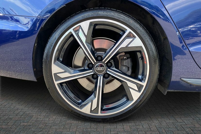 Audi A4 Avant 2.0 Tfsi 45 Black Edition Estate S Tron Blue #5