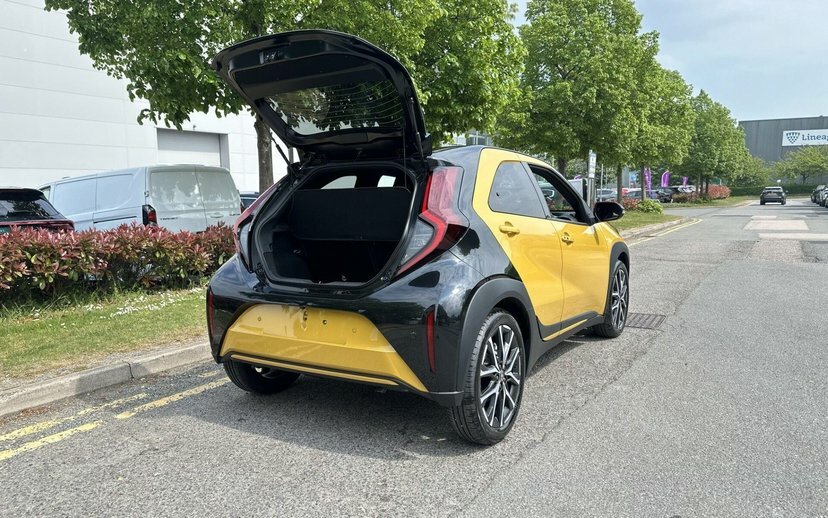 Toyota Aygo X 1.5H Gr Sport Cvt  #4