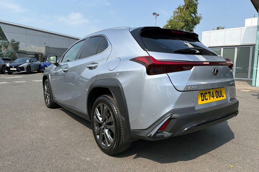 Lexus UX 150Kw Takumi Black #19