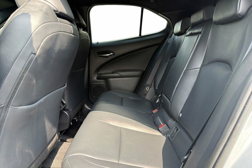 Lexus UX 150Kw Takumi Black #10