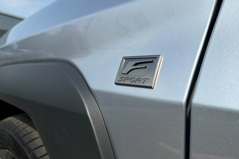 Lexus UX 150Kw Takumi Black #17