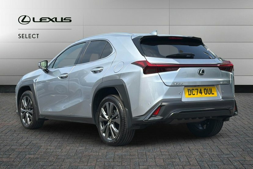 Lexus UX 150Kw Takumi Black #3