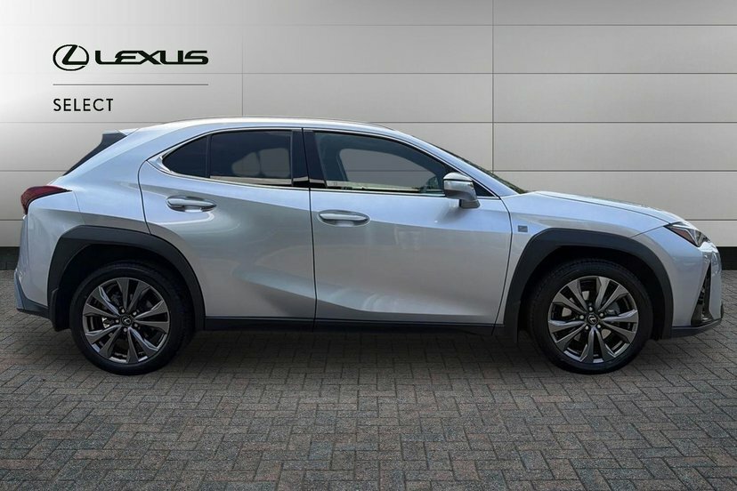 Lexus UX 150Kw Takumi Black #4