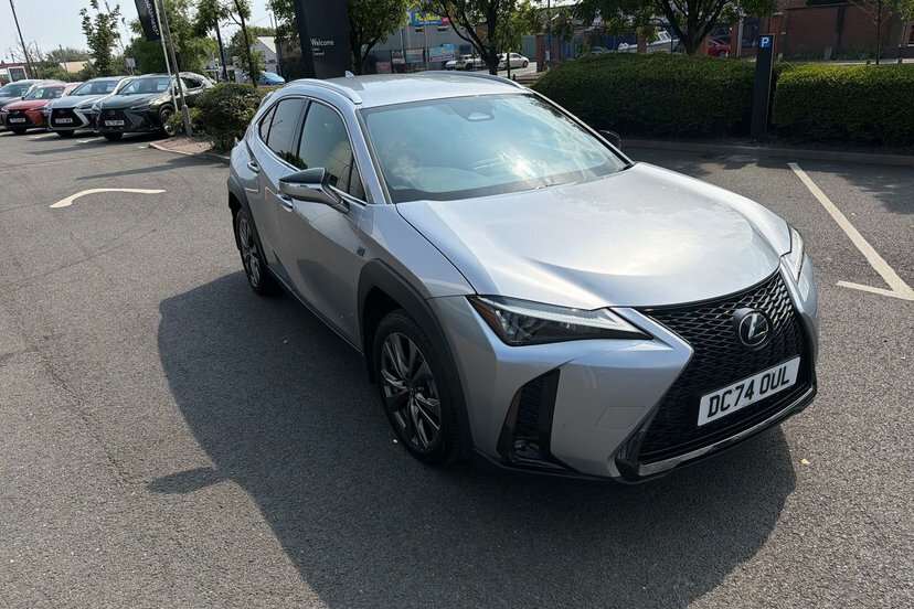 Lexus UX 150Kw Takumi Black #13