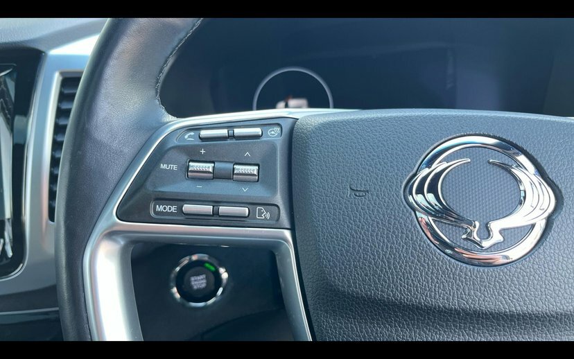 SsangYong Rexton 2.2 Ultimate - 2022 22 White #17