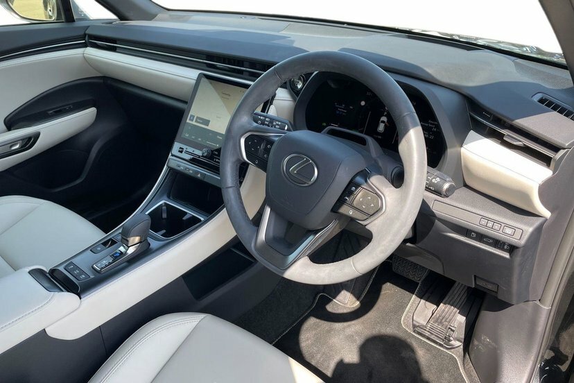 Lexus LBX 1.5 Vvt-ie Premium Plus Suv Hybrid E-cv Black #6