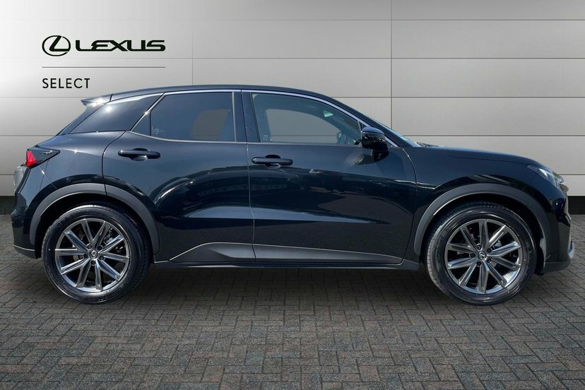 Lexus LBX 1.5 Vvt-ie Premium Plus Suv Hybrid E-cv Black #4