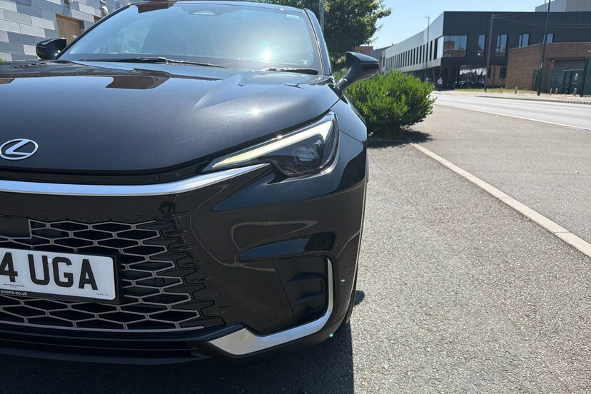 Lexus LBX 1.5 Vvt-ie Premium Plus Design Suv Hybr Red #28