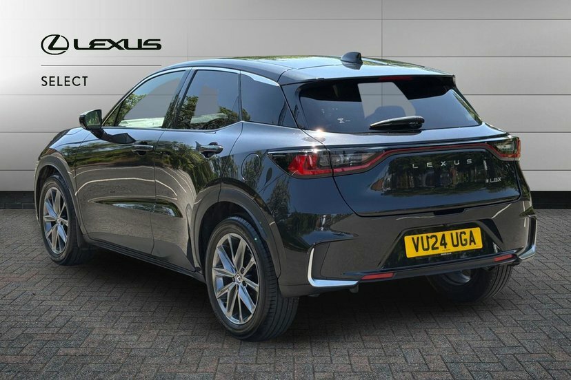 Lexus LBX 1.5 Vvt-ie Premium Plus Design Suv Hybr Red #3