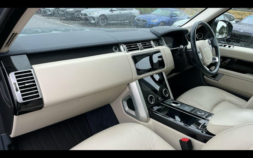 Land Rover Range Rover Sdv6 Vogue Se Black #7