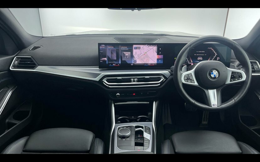 BMW 3 Series 320I M Sport Saloon FV74ZZJ White #4