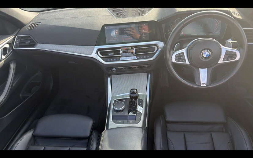 BMW 4 Series 420I M Sport Convertible Black #4