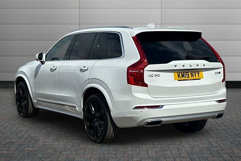 Volvo XC90 2.0 D5 Powerpulse Inscription Pro Suv A White #3