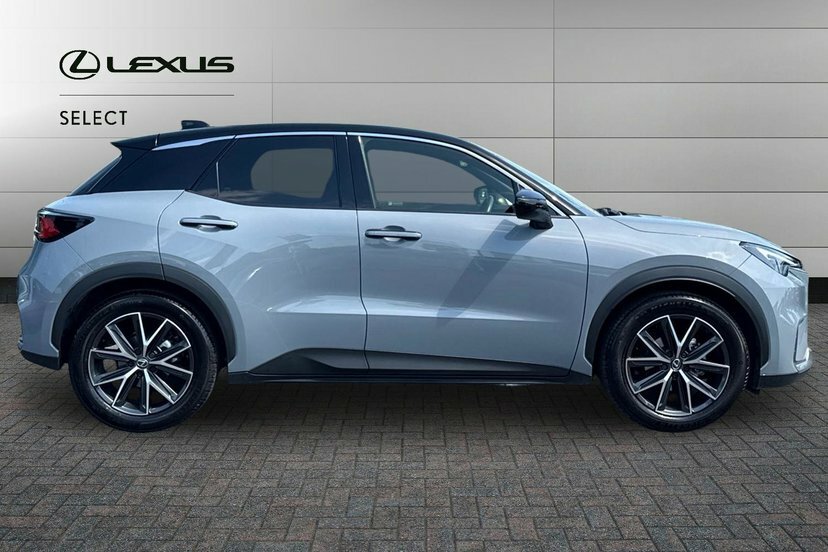 Lexus LBX 1.5 Vvt-ie Premium Plus Design Suv Hybr Black #4