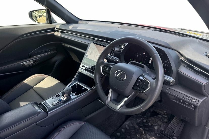 Lexus LBX 1.5 Vvt-ie Premium Plus Design Suv Hybr Black #6