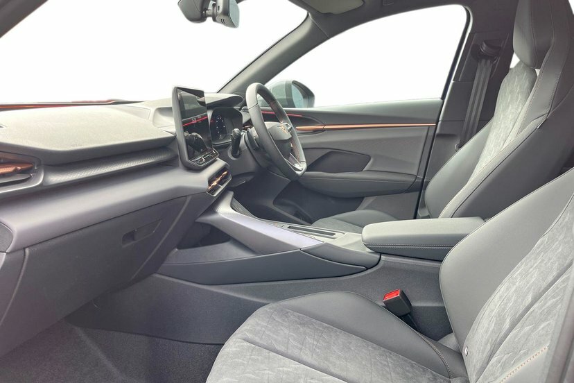 Cupra Terramar 1.5 Etsi V2 Suv Hybrid Dsg 150 Ps Blue #2