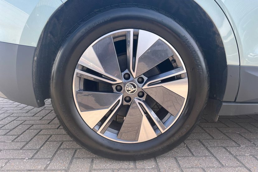 Skoda ENYAQ Edition Silver #13