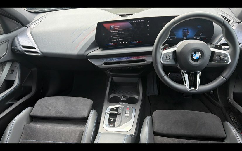 BMW 1 Series 120 M Sport EA26LWX Blue #4