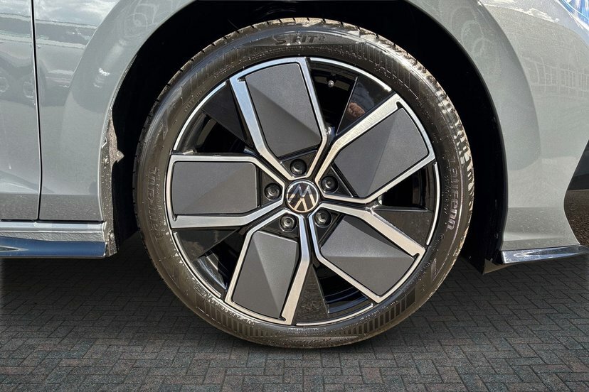 Volkswagen Golf 2.0 Tdi R-line Dsg Grey #5