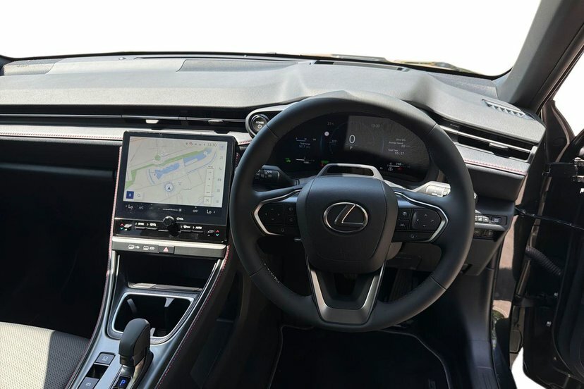 Lexus LBX 1.5 Vvt-ie Takumi E-cvt Euro 6 Ss White #12