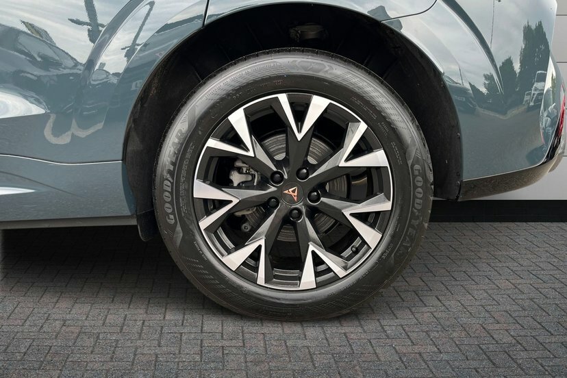 Cupra Terramar 1.5 Ehybrid 25.8Kwh V1 Suv Plug-in Hybr Blue #5