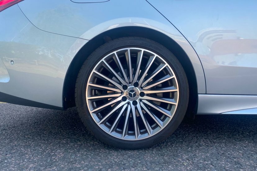 Mercedes-Benz C Class C200 Amg Line 9G-tronic White #4