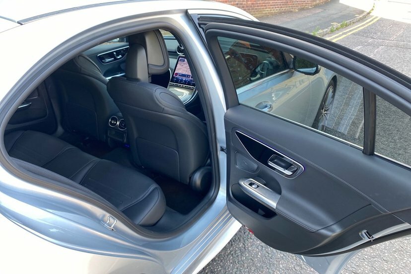 Mercedes-Benz C Class C200 Amg Line 9G-tronic White #28