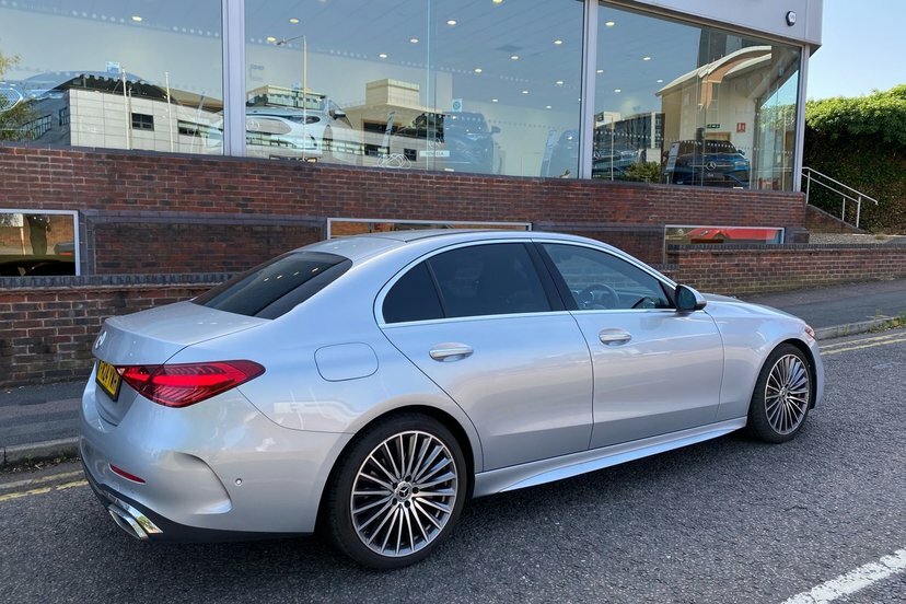 Mercedes-Benz C Class C200 Amg Line 9G-tronic White #32