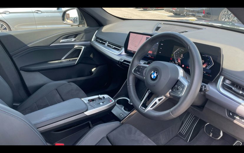 BMW X1 X1 Sdrive20i M Sport KT25RJU Black #6